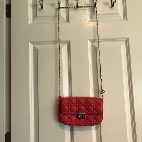 Miss Dior cannage leather promenade chain clutch - Picture 3 of 16